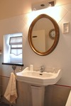 la salle de bain de la chambre d' hotes Mouton, Blancafort entre Sologne et Berry